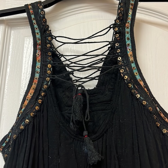 Free People black boho tank with metal detail. XS. - Picture 5 of 6